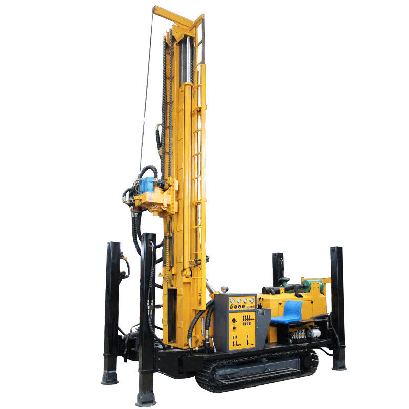 Krabbel gemonteerde waterput boormachine 91 kW Motor 55 r/min - 115 r/min Rotatiesnelheid