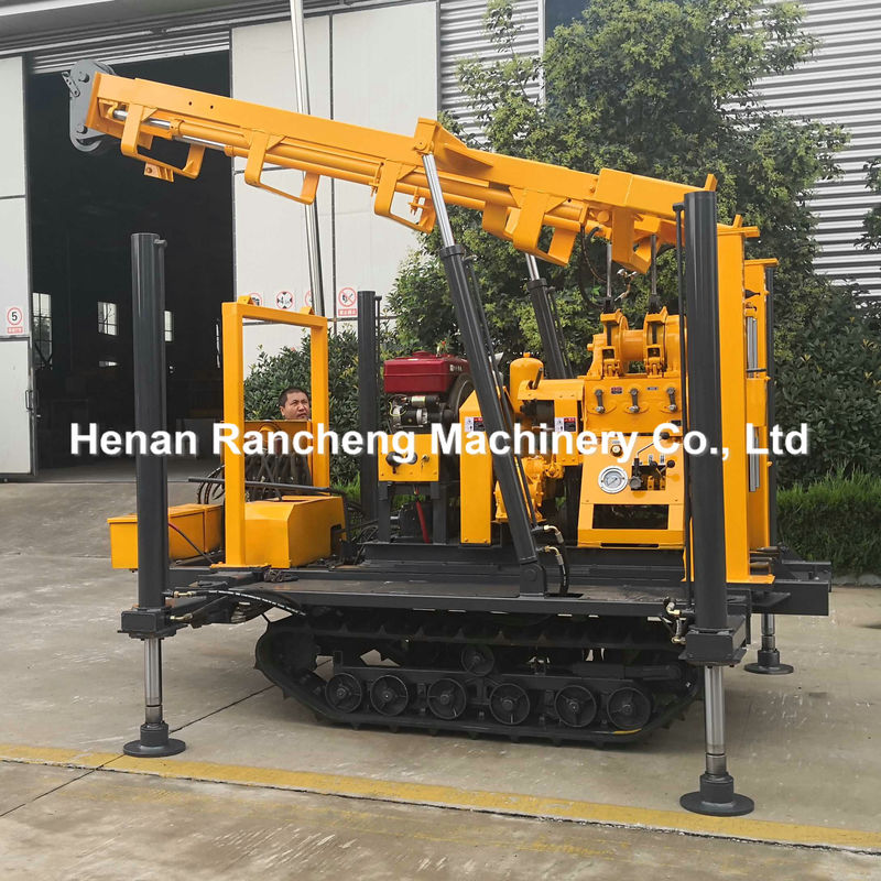 130m 180m 200m Diepte Crawler Type Water Well Drilling Rig 2200KW Dieselmotor