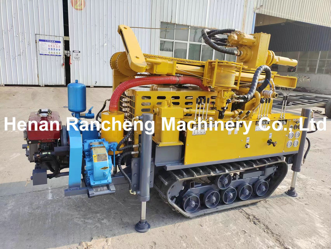 RCF150S 150m Diepte Compact Rubber Track Water Well Drilling Rig Machine Met 42KW Yuchai Motor