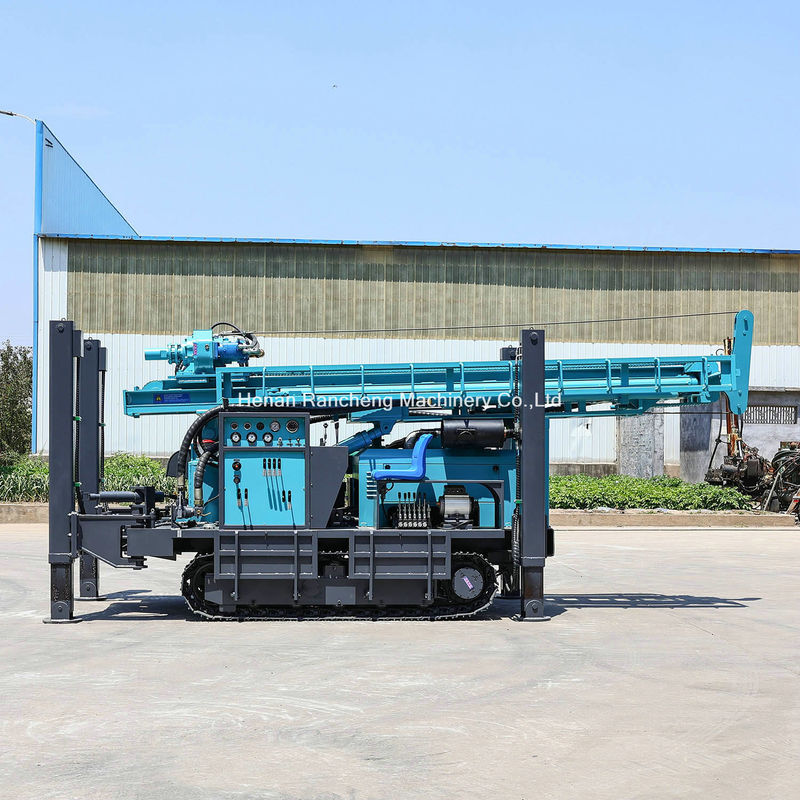 Efficiëntie en betrouwbaarheid Diepte 350m Crawler gemonteerde waterput boormachine met 91 kW Yuchai motor