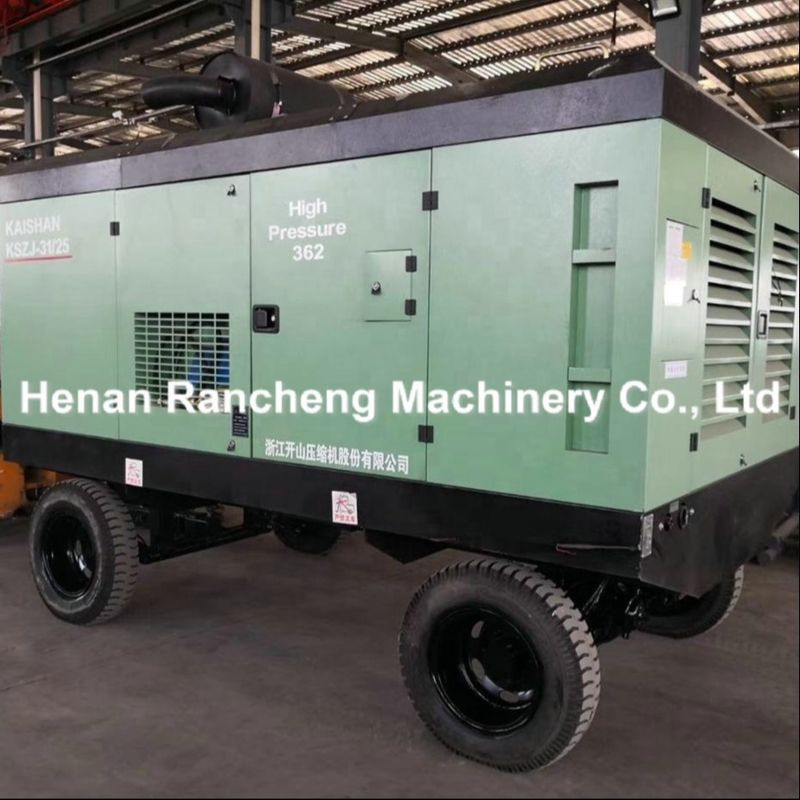 1107CFM 25bBar Diesel motor schroefcompressoren Draagbare luchtcompressoren voor de bouwbouwbouwbouw