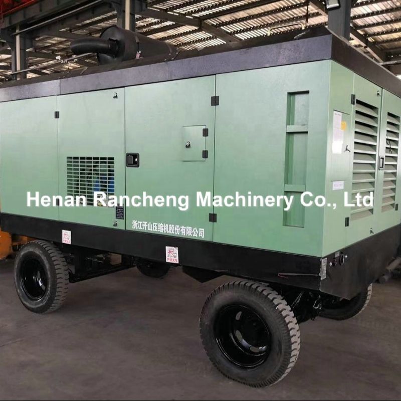 1107CFM 25bBar Diesel motor schroefcompressoren Draagbare luchtcompressoren voor een druk van 2,5-1,8 Mpa