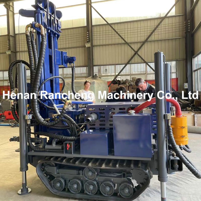 Boormachine uitgerust met krachtige 77,3 kW Yuchai dieselmotor 45-65r/min Rotatiesnelheid