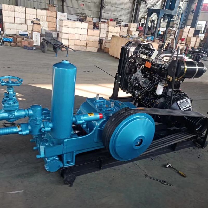 Dieselmotor Type Modderpomp Max 600L/Min Horizontale Drie-Cilinder Dubbele Rol Penthouse Detroit Zuigerpomp