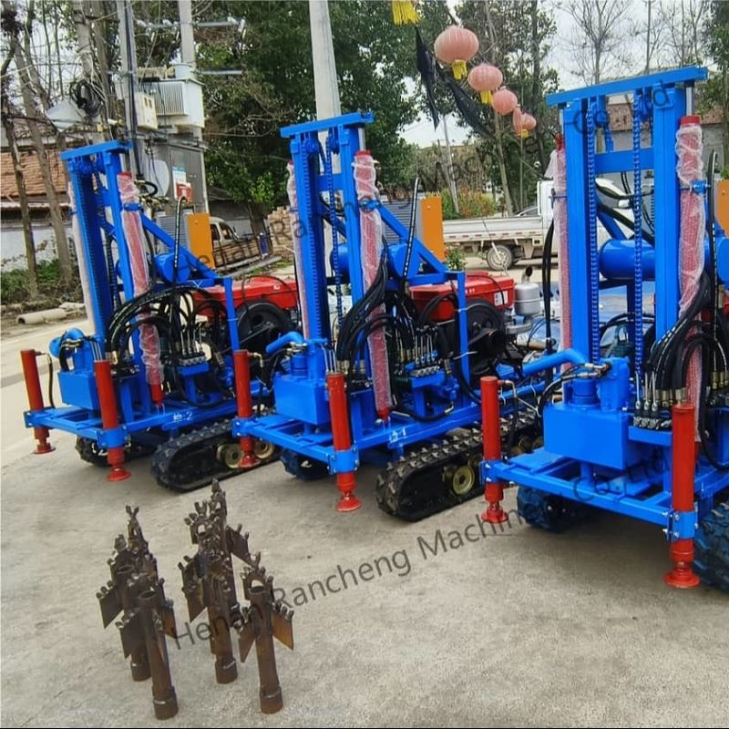 Kleine hydraulische boorcilinder 160m diepte waterboor machine rupsband gemonteerde waterput boorinstallatie