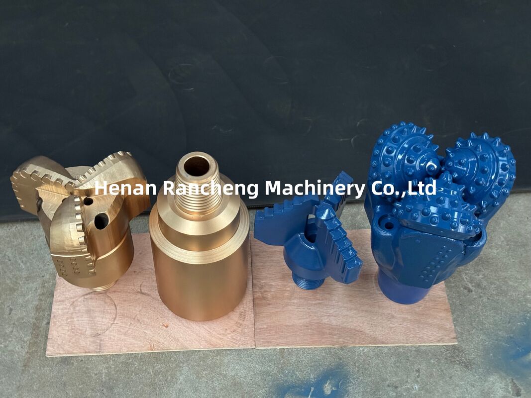 300m Boordiepte Waterput Crawler Type Boormachine 85KW Yuchai Motor