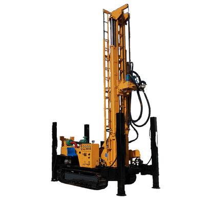 Crawler gemonteerd waterput boorrig apparatuur 680m boring diepte 153KW motor
