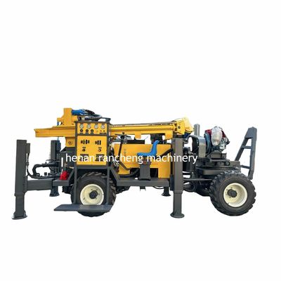 Hoge efficiëntie vierwiel aanhangwagen gemonteerde boorgat boringsmachine 220m diepte krachtige 65 kW motor