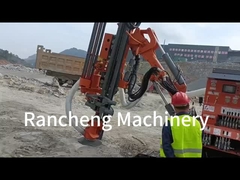 Hydraulische oppervlakte Down-The-Hole (DTH) boorinstallatie met gescheiden aandrijving voor 3200 N.M rotatiemoment